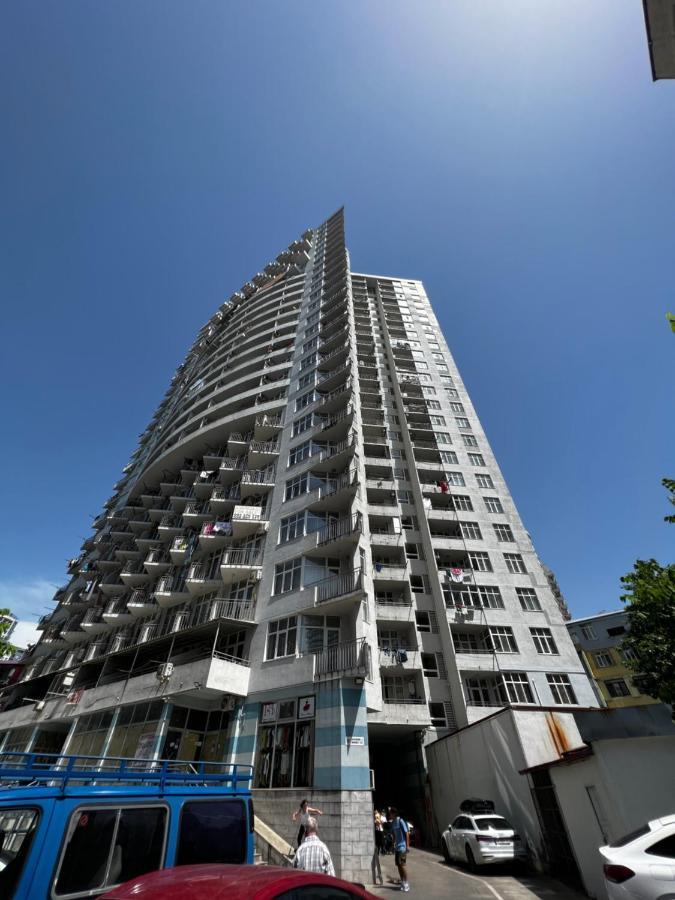 Nukri'S Apartment Batumi Ngoại thất bức ảnh